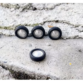4 roues complètes - Jantes ø9.50 mm + insert + pneus - Ech. 1/43 |P...