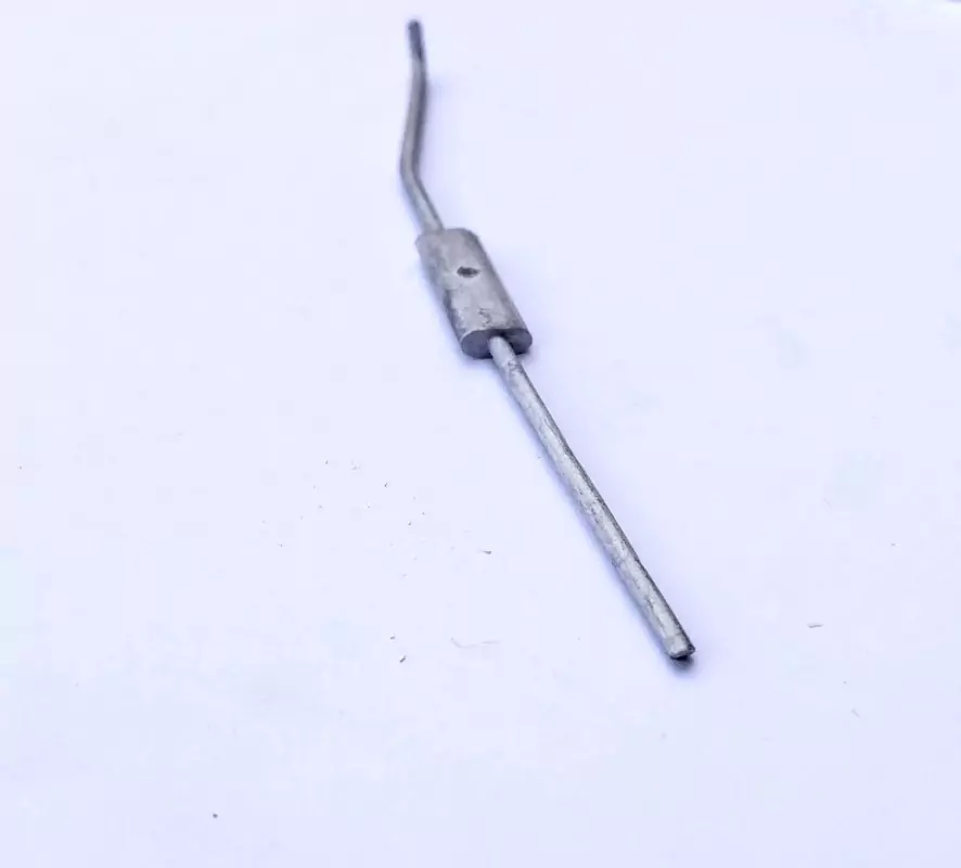 Ligne complète échappement - Long. 8.5 cm - Ech. 1/43ème - White Me...