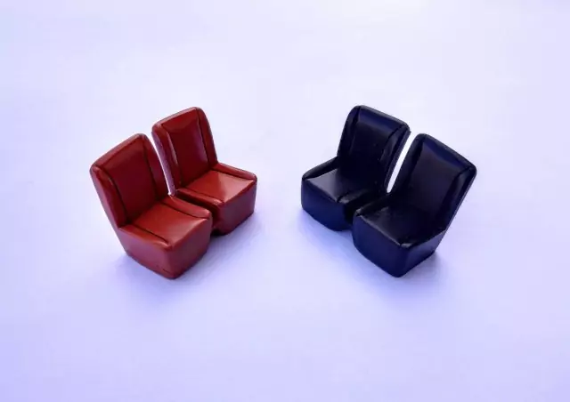 Siège Noir ou Marron - Ech. 1:43 |Pièces et kits pour voitures mini...
