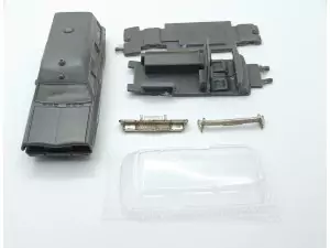 Incomplet : Kit OPEL Kapitan "Ambulance" 1965 - Résine - 1:43