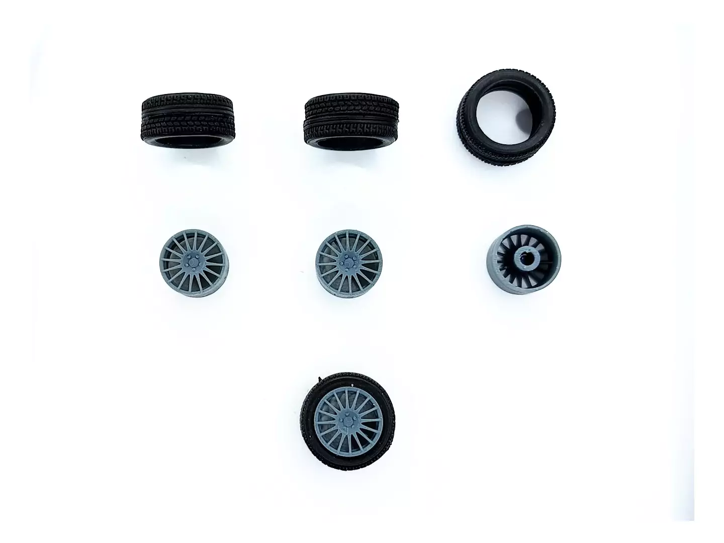 4 roues ø14.70 mm avec jantes 16 rayons - 3D Creative - 1:43