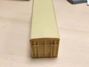 En l'état : Caisse de transport - Résine - 1/43