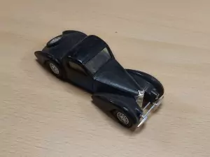 En l'état : BUGATTI 57S - SOLIDO - 1:43