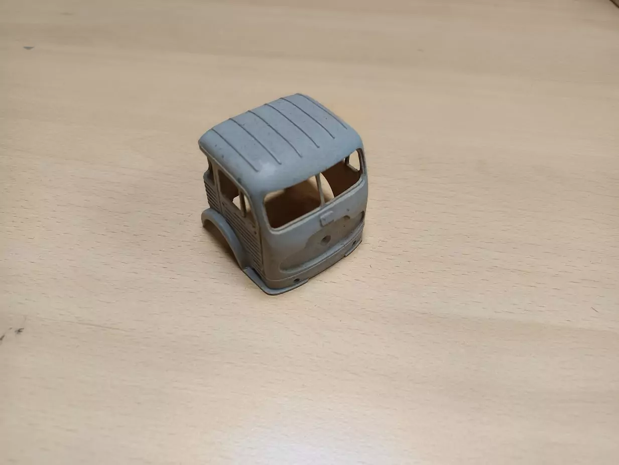 En l'état : CABINE (N°720-02) - Résine - 1:43