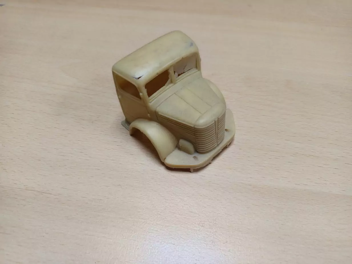 En l'état : Cabine BERLIET - (N°720-7) - Résine - 1:43
