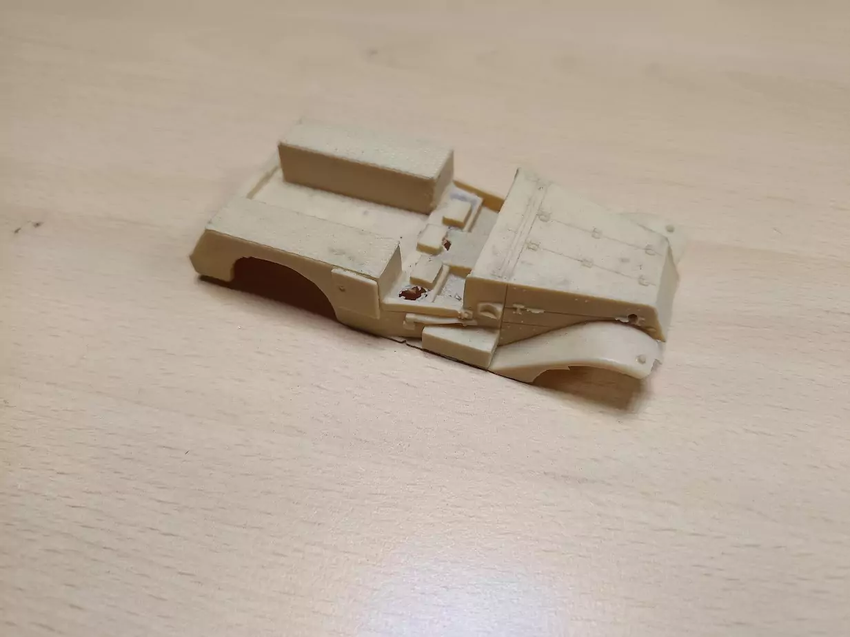En l'état : CARROSSERIE (n°720-11) - Résine - 1:43