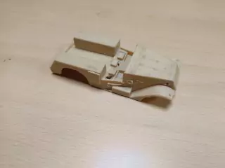 En l'état : CARROSSERIE (n°720-11) - Résine - 1:43