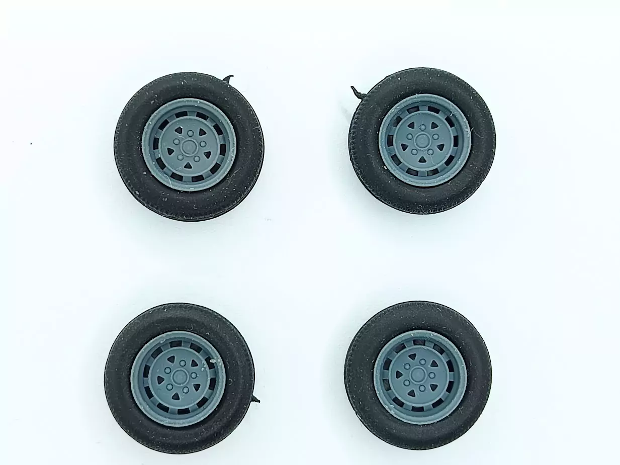4 roues Lamborghini Espada 1974 - 3D CREATIVE - 1:43