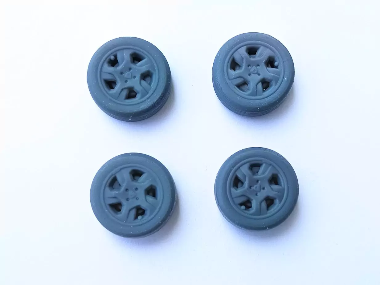 4 roues (type Dacia) ø15.50mm - 3D CREATIVE - 1:43