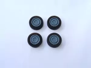 4 roues ø13 mm avec jantes en tôle - 3D Creative - 1:43