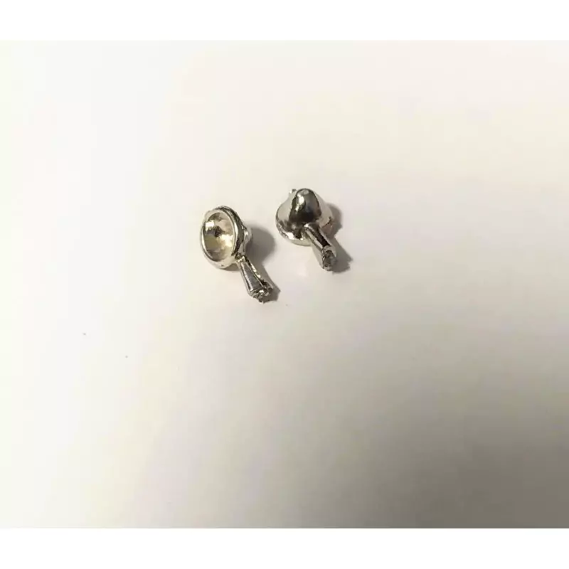 Phares X2 en White Metal Chrome - Ech. 1:43 - Panhard