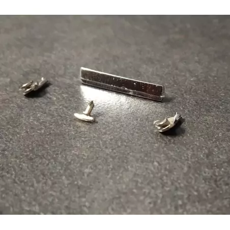 Peugeot 401 - Pièces métal arrière - Ech 1:43