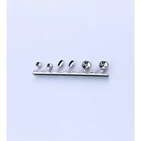 Lot de phares 3 tailles en white metal - Ech 1:43