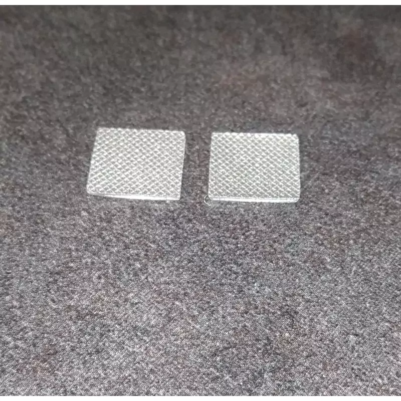2 Plaques en résine - Peint - 10 x 10.70 mm