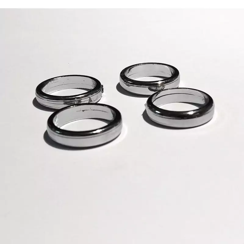 4 caches "roue de secours" Panhard - White Metal - ø18mm