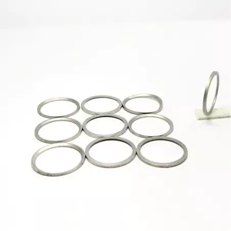 10 bagues "forme" - Laiton traité aspect Mat - ø 11,10 mm X 0.60 mm...