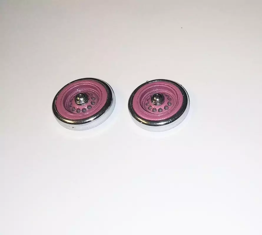 PANHARD - 2 roues de secours - ROSE - Ech 1:43