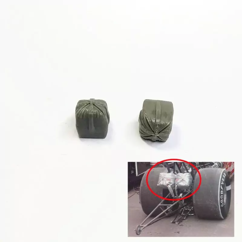 2 Parachutes fermés Dragster - 10x10 mm