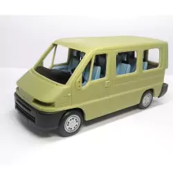 Incomplet : Kit CITROËN Jumper Minibus - Résine - 1:43 (Roues n°2)