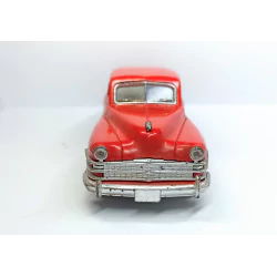 En l'état : CHRYSLER Windsor 1946 - Fire Chief - 1:43 - SOLIDO