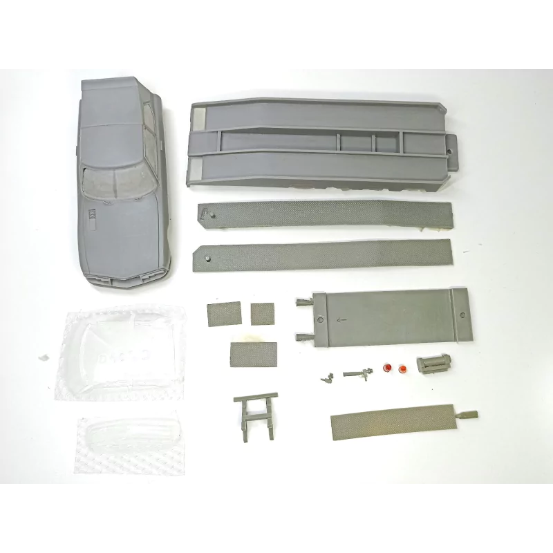 Incomplet : Kit CITROËN SM Tissier Porte Auto - Résine - 1:43
