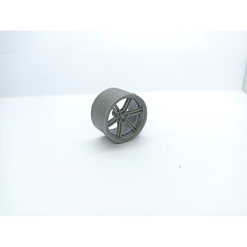 4 jantes 6 branches - ø30 x 18 mm - Résine - 1:18