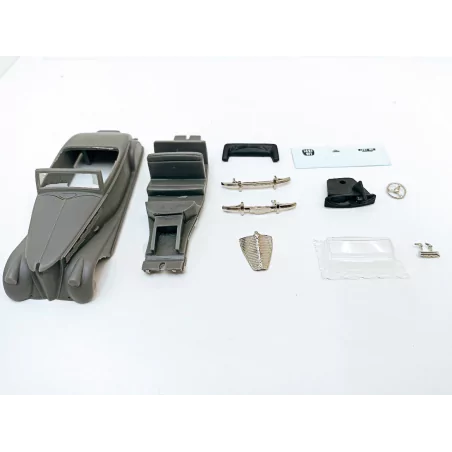 Incomplet : KIT Renault SUPRASTELLA Cabriolet 1939 - Résine - 1:43
