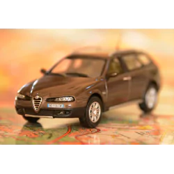 Marketplace : ALFA-ROMEO CrossWagon Q4 - NOREV - 1:43