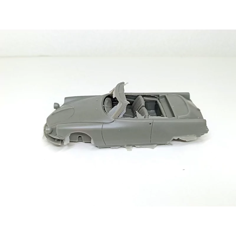 Carrosserie : Citroën DS cab Gété Bossaert - Résine - 1:43