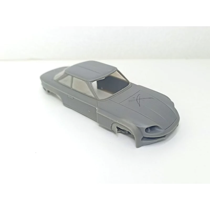 Carrosserie en l'état : Panhard 24 Proto 1965 - Résine - 1:43