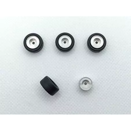 4 Pneus + Jantes aluminium - ø 12.40 mm - CPC Production