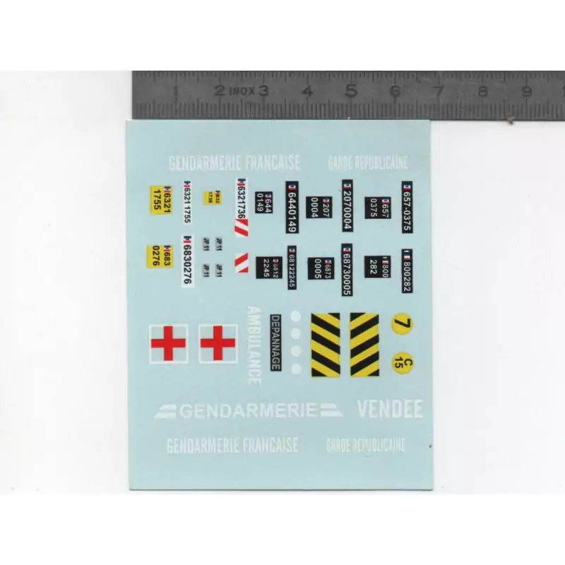 Décalcomanie : Plaques Gendarmerie, Ambulance... - 1:43