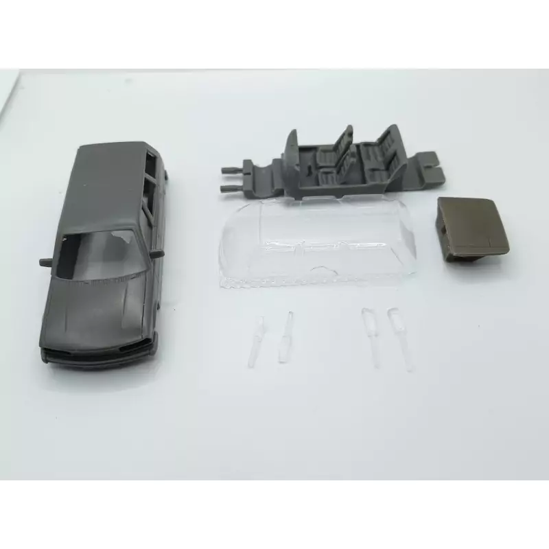 Incomplet : KIT PEUGEOT 305 Break - Résine - 1:43