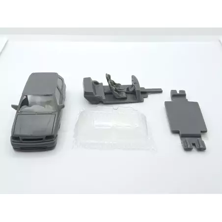 Carrosserie : Opel Corsa A GSI 1992 - Résine - 1:43