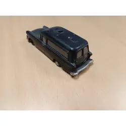 En l'état : OPEL Kapitan "Corbillard" 1955 - PARADCAR - 1:43