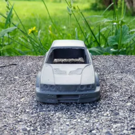 Carrosserie CH181025 - Résine Brut - Ech 1:43