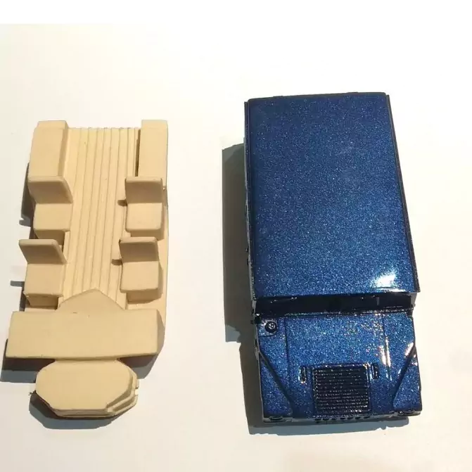 Carrosserie + Châssis - Hummer version civil - 1:48 - MMB - En l'ét...