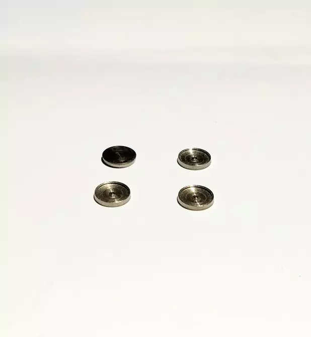 4 bases de phares ø5.50 mm pour pastilles de 5mm - Laiton Nickelé -...