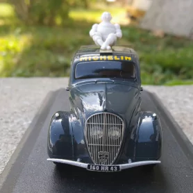 Peugeot 202 Michelin - Paradcar - 1:43