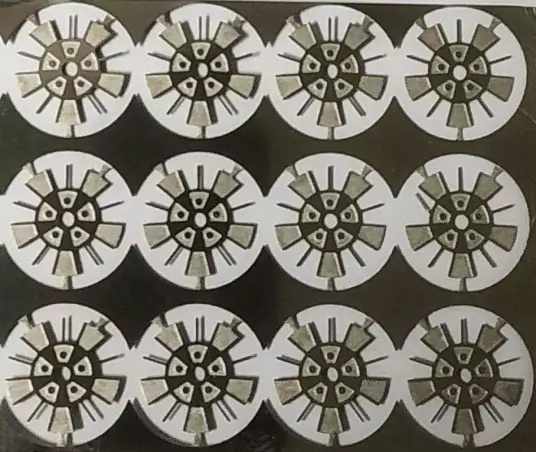 4 jantes en photodécoupe - Ø 8.40 mm - Ech. 1:43 |Pièces et kits po...