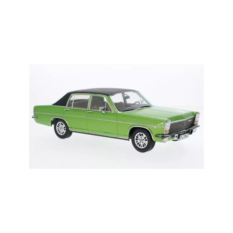 Marketplace : OPEL Diplomat B 1972 vert - ModelCar - 1:18
