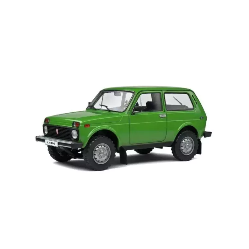 Marketplace : LADA NIVA 1980 vert - Solido - 1:18
