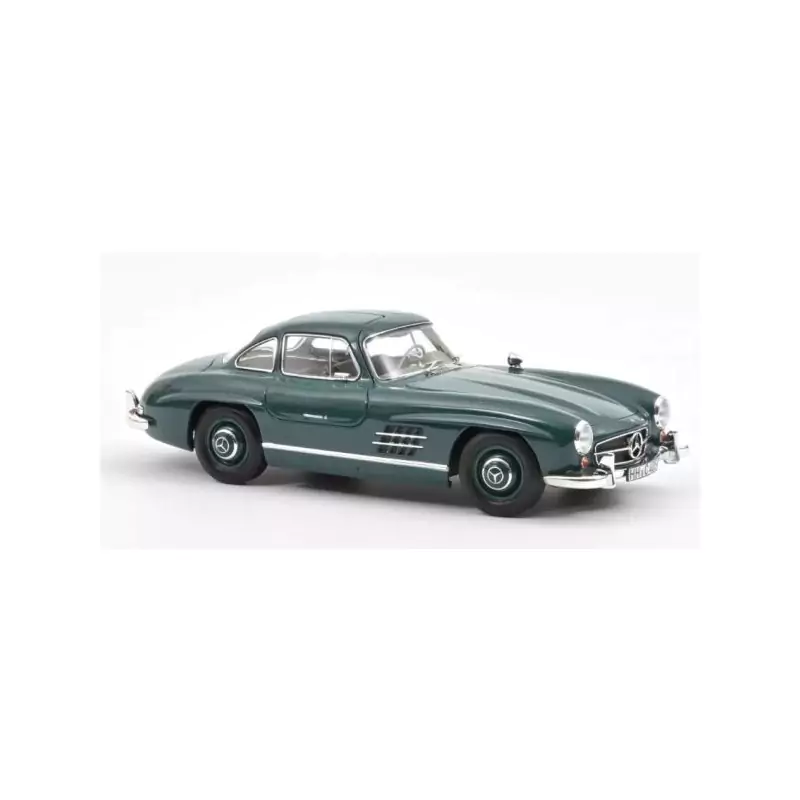 Marketplace : MERCEDES-BENZ 300 SL 1954 Vert - Norev - 1:18