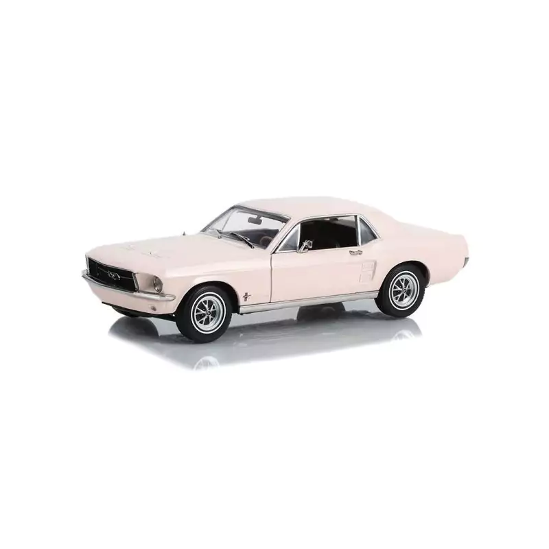 Marketplace : FORD Mustang coupé 1967 beige She Country spécial Bei...