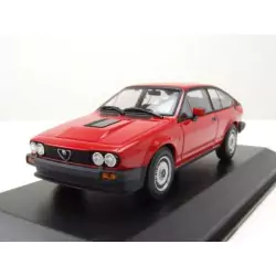 Marketplace : ALFA ROMEO GTV 6 1983 rouge - Maxichamps - 1:43