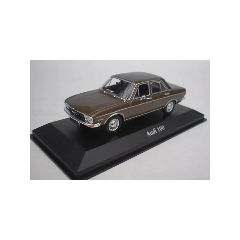 Marketplace : AUDI 100 1969 Marron métallique - Maxichamps - 1:43