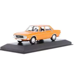 Marketplace : AUDI 100 1969 Orange - Maxichamps - 1:43