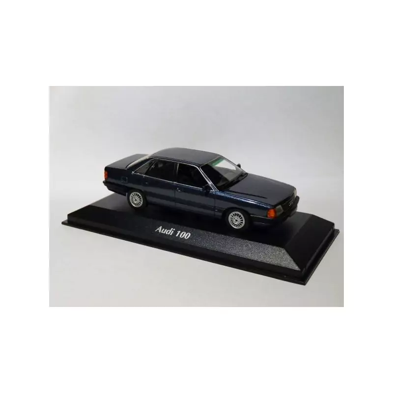 Marketplace : AUDI 100 1990 Bleu métallique - Maxichamps - 1:43
