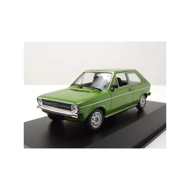 Marketplace : AUDI 50 1975 vert - Maxichamps - 1:43
