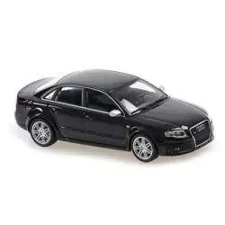 Marketplace : AUDI RS4 2004 Argent métallisé - Maxichamps - 1:43